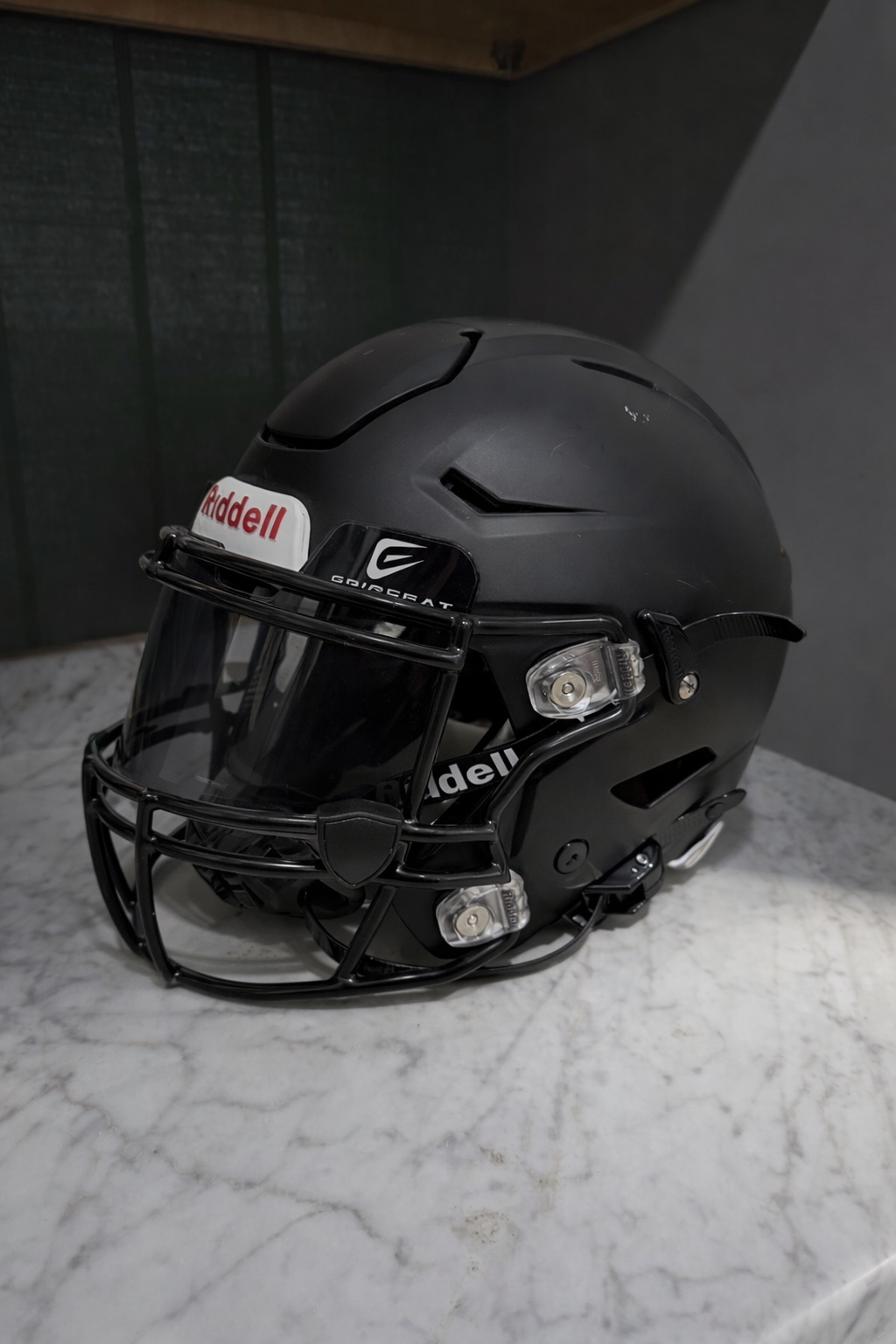 AA Black Riddell SpeedFlex/Black Facemask
